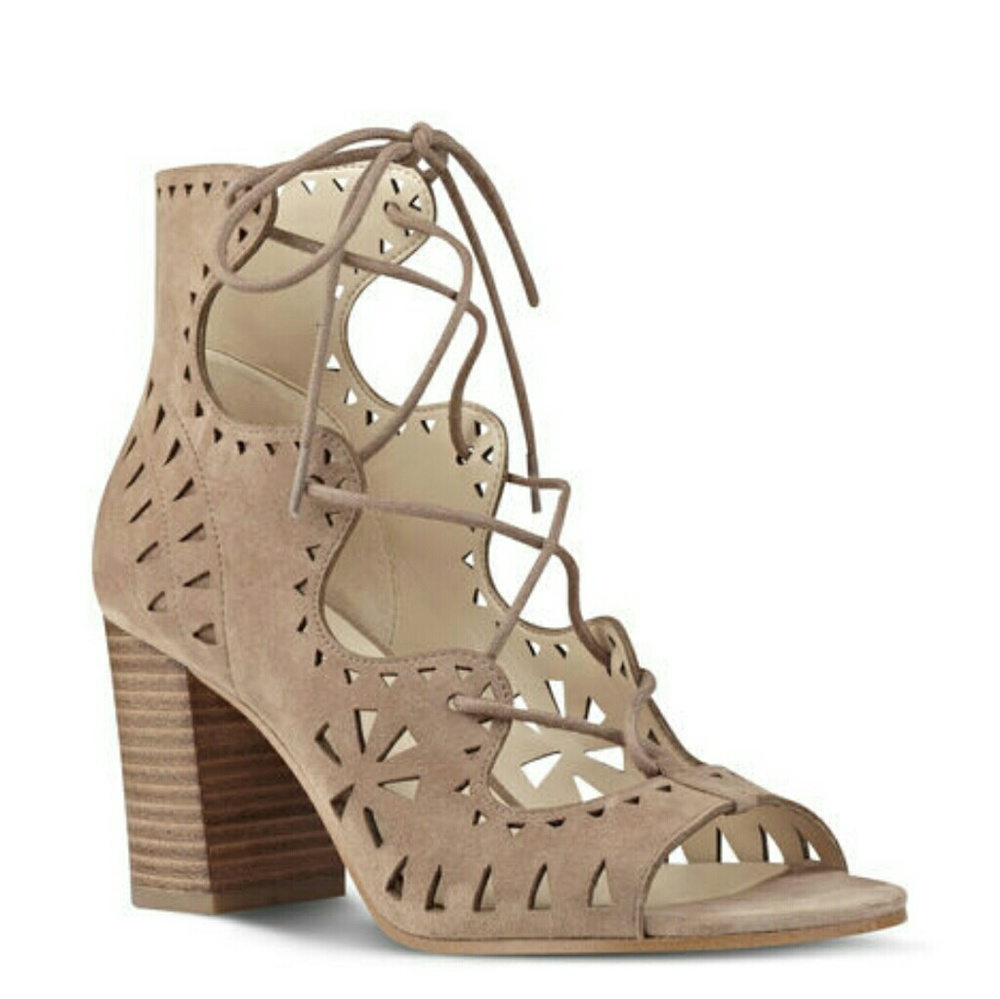 Gweniah Ghillie Sandals