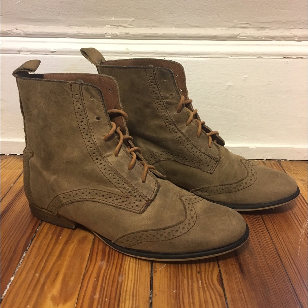 Steve Madden rugged ankle boots