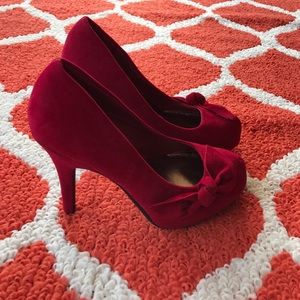 Just Fab heels Women's size 7