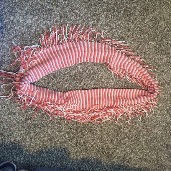 Infinity scarf - Picture 2 of 3