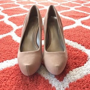 JustFab Women's heels size 7