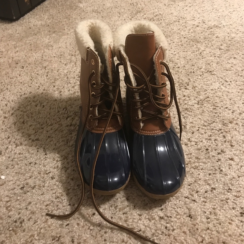 Winter boots