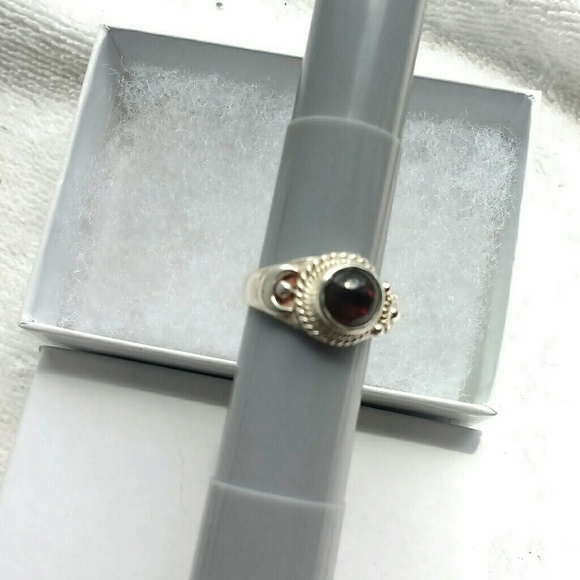 SOLD Sterling Silver Garnet Sun Moon Ring Stunning - Picture 5 of 7