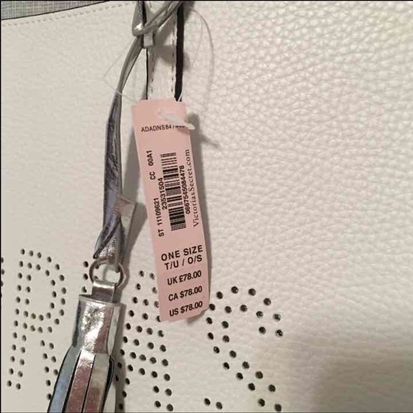 Large Victoria's Secret tote! FINAL SALE PRICE - Picture 2 of 4