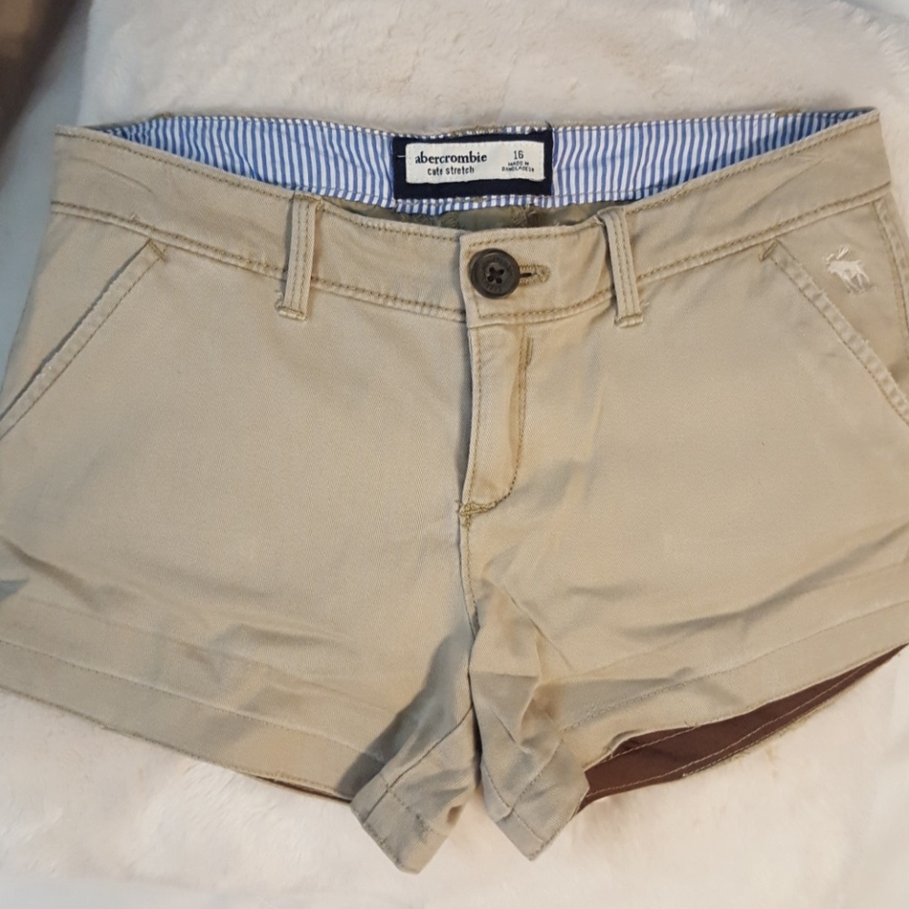 Abercrombie Girls khaki shorts