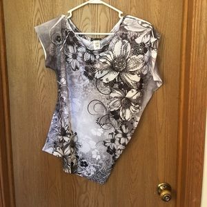 Wet seal women's asymmetrical top