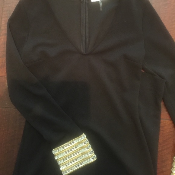 WORN ONCE!! Black bodycon dress (M) - Picture 4 of 4