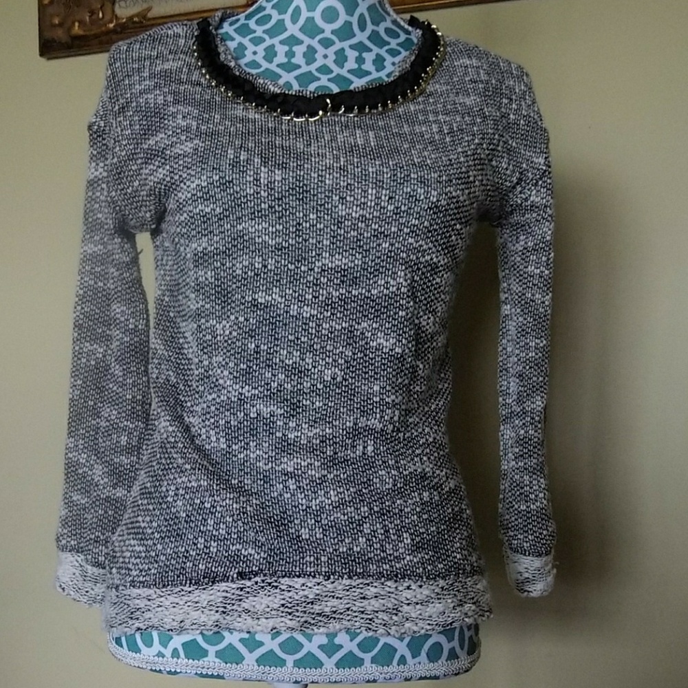 Jessica Simpson Cream & Black sweater jeweled