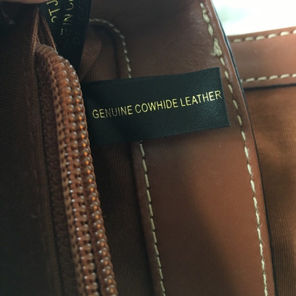 Etienne Aigner leather bag - Picture 6 of 7