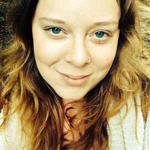 Meet your Posher, Elise