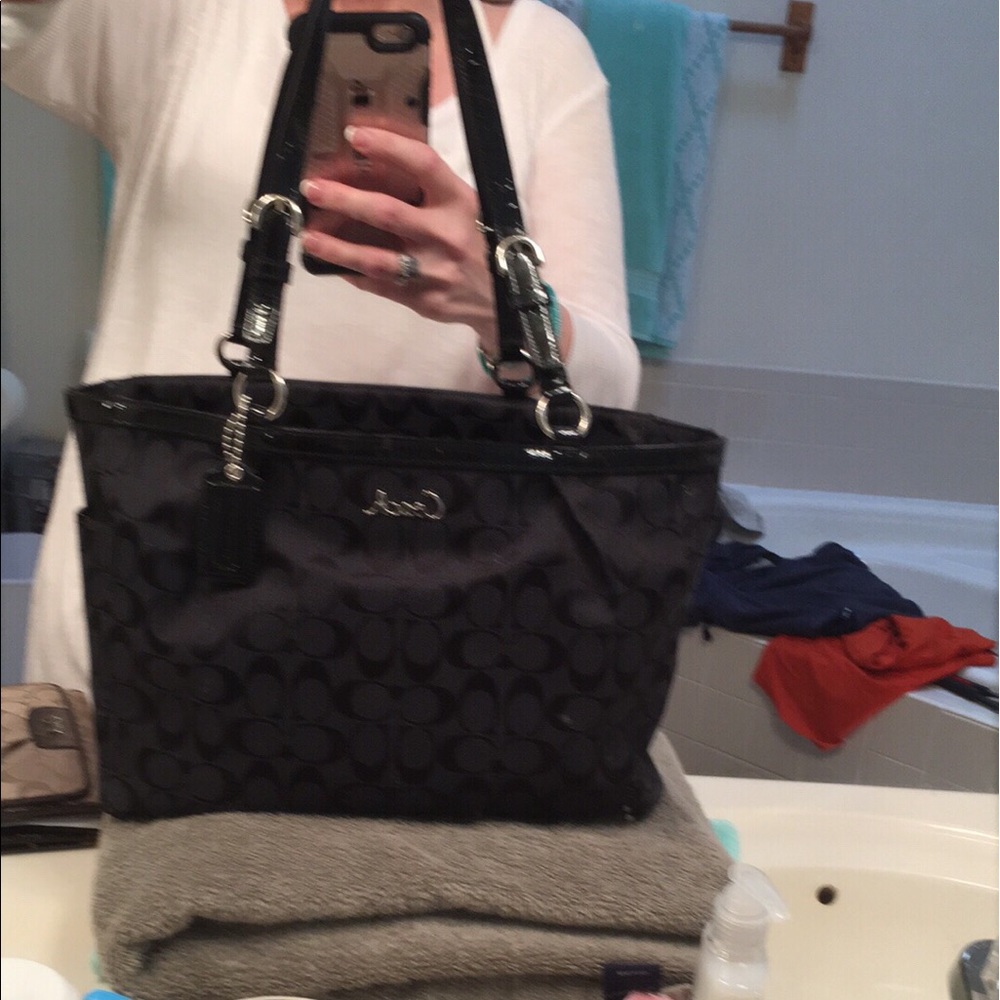 Black Coach Signature Totes Bag