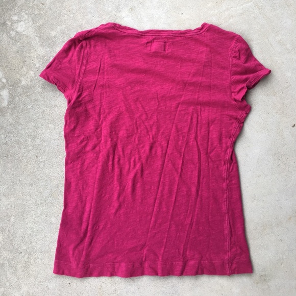 Aeropostale Cranberry T-shirt - Picture 3 of 3