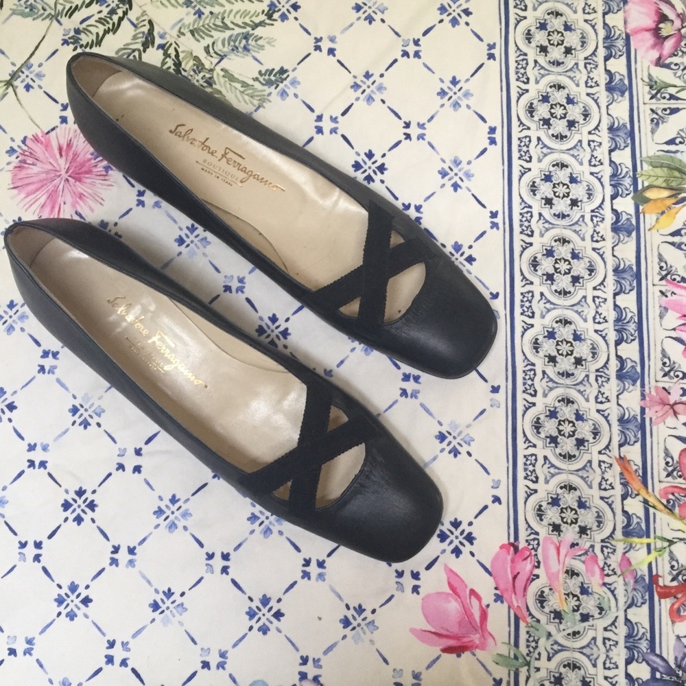Authentic Ferragamo Navy Blue Flats!!!