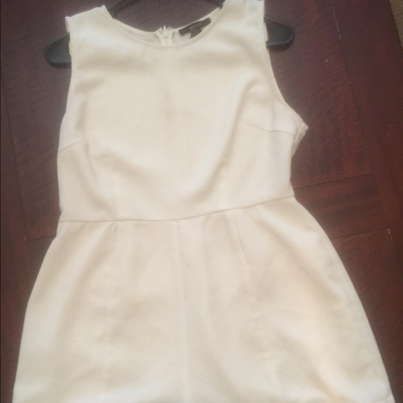WORN ONCE!! White Romper - Picture 2 of 5