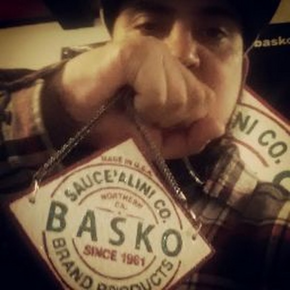 Meet your Posher, Basko - Picture 1 of 1