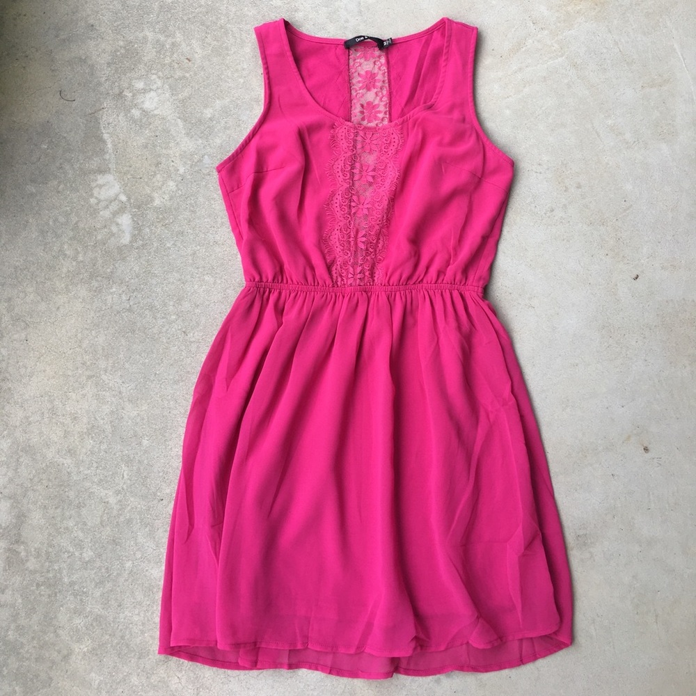 Doe & Rae Pink Lace Detail Dress