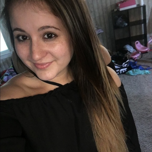 ❗️Final sale❗️Cold Shoulder Top!-Black - Picture 5 of 7