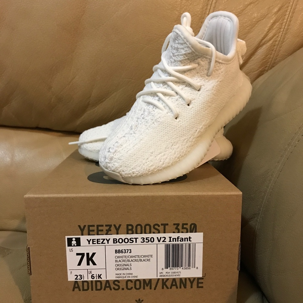 Yeezy white cream infant 7K