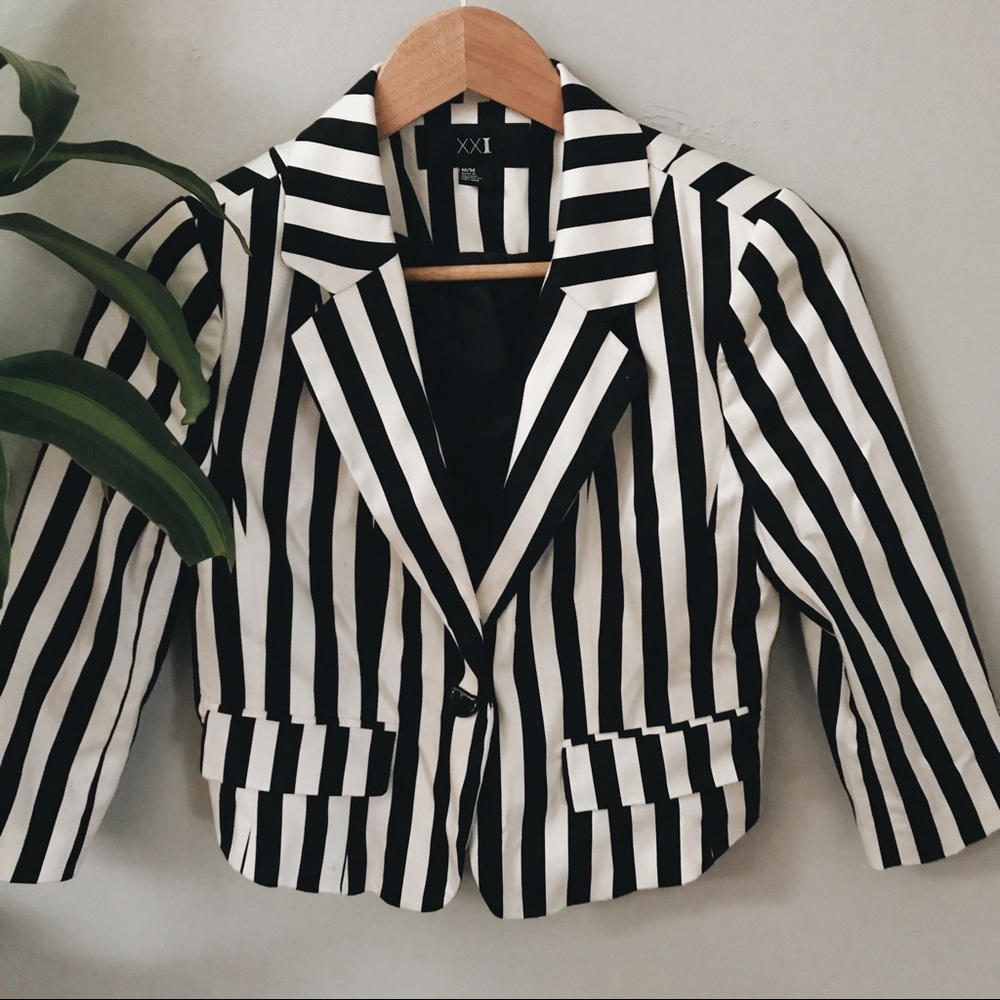 Striped pinstripe style Blazer