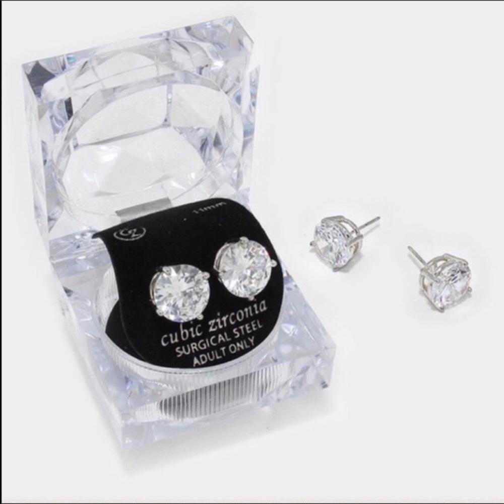 🔥SALE🔥Cubic Zirconia Stud Earrings😍