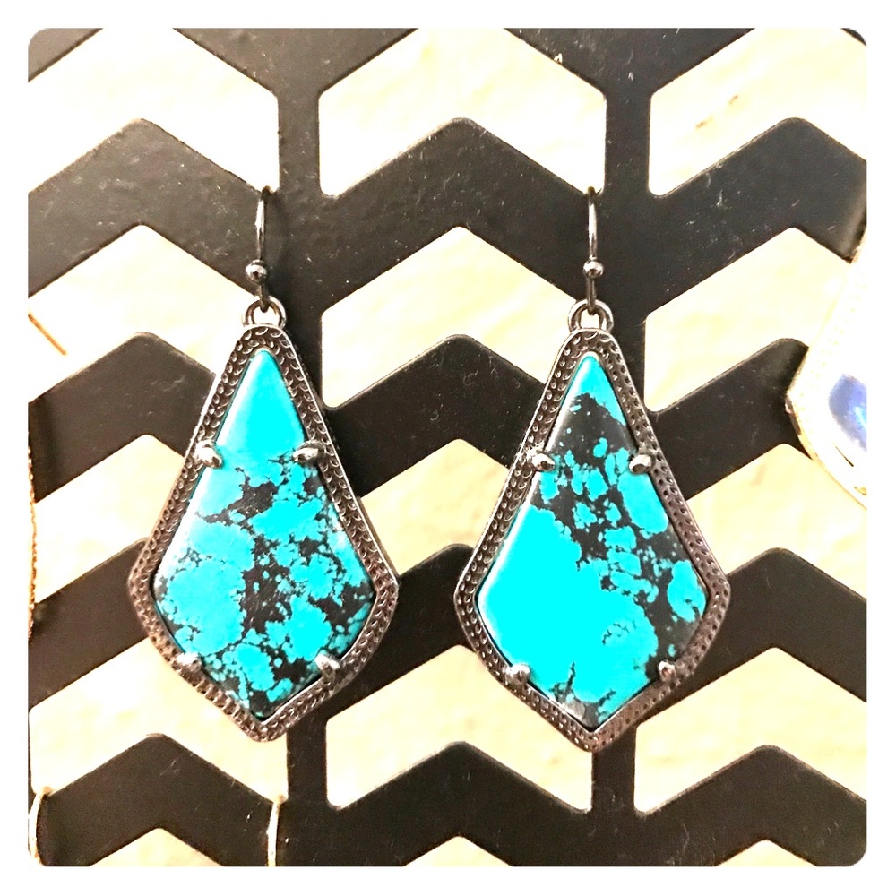 Kendra Scott authentic pieces