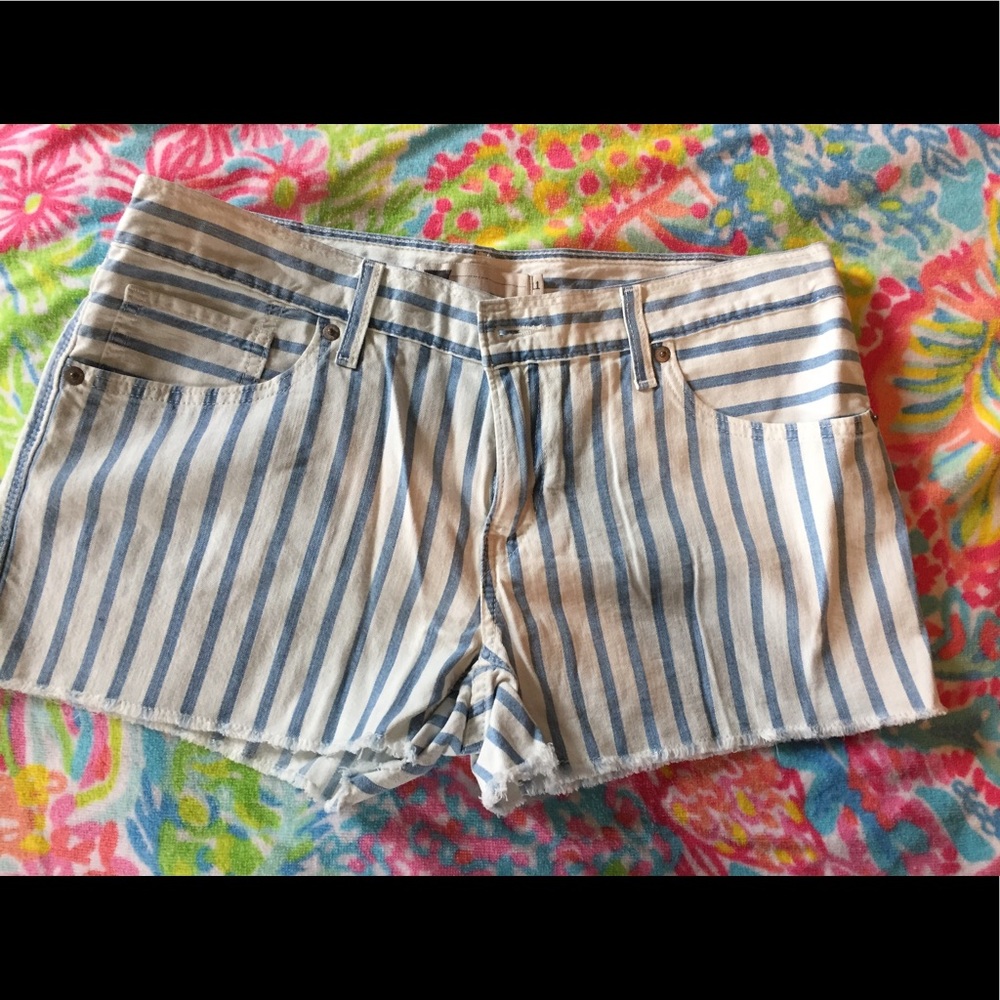 Levi cut off striped shorts-size 11