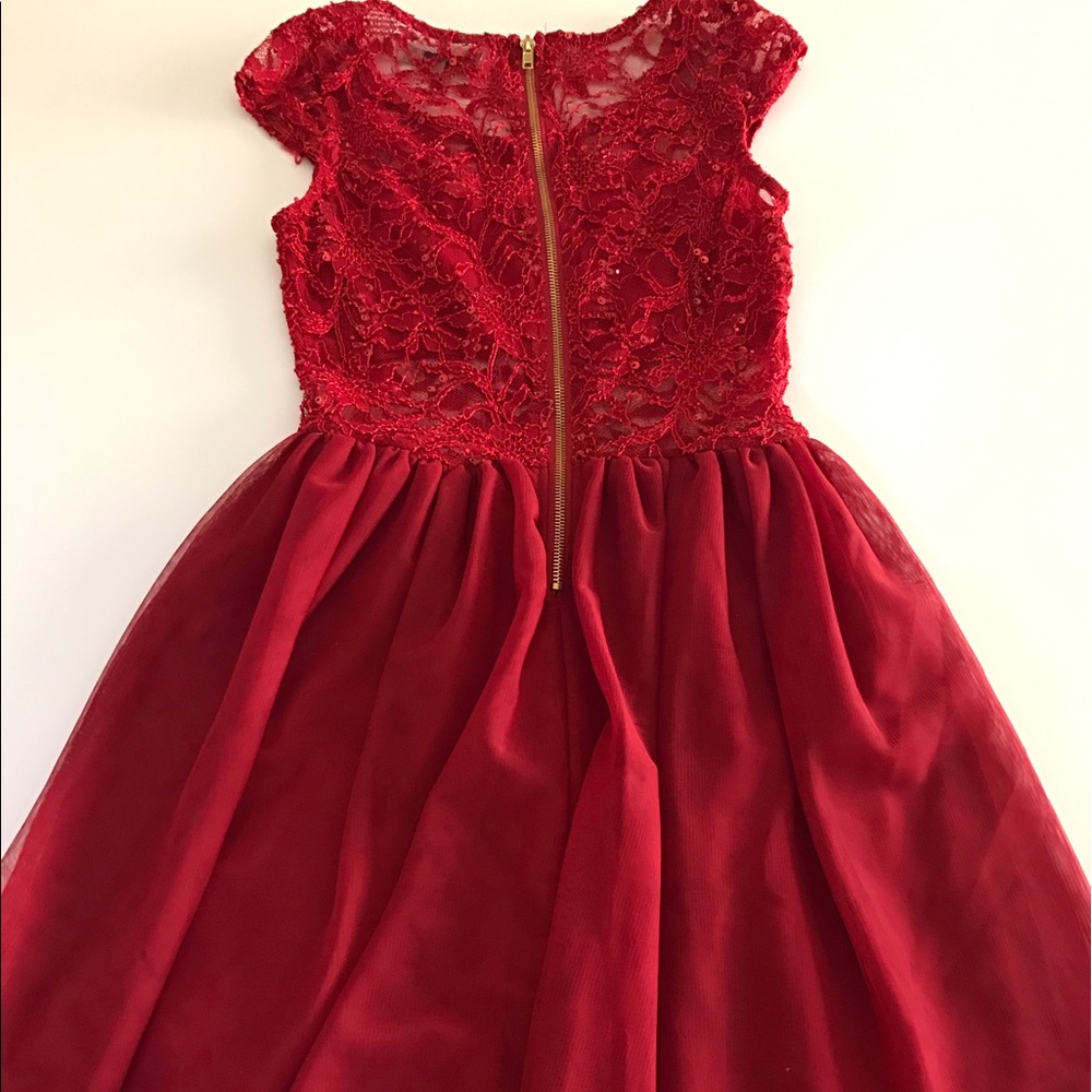 Red cocktail Dress - Picture 4 of 7