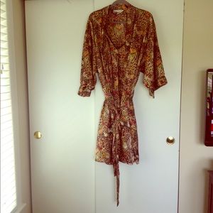 Avenue Satin Chemise and Robe, size 22w/24w.