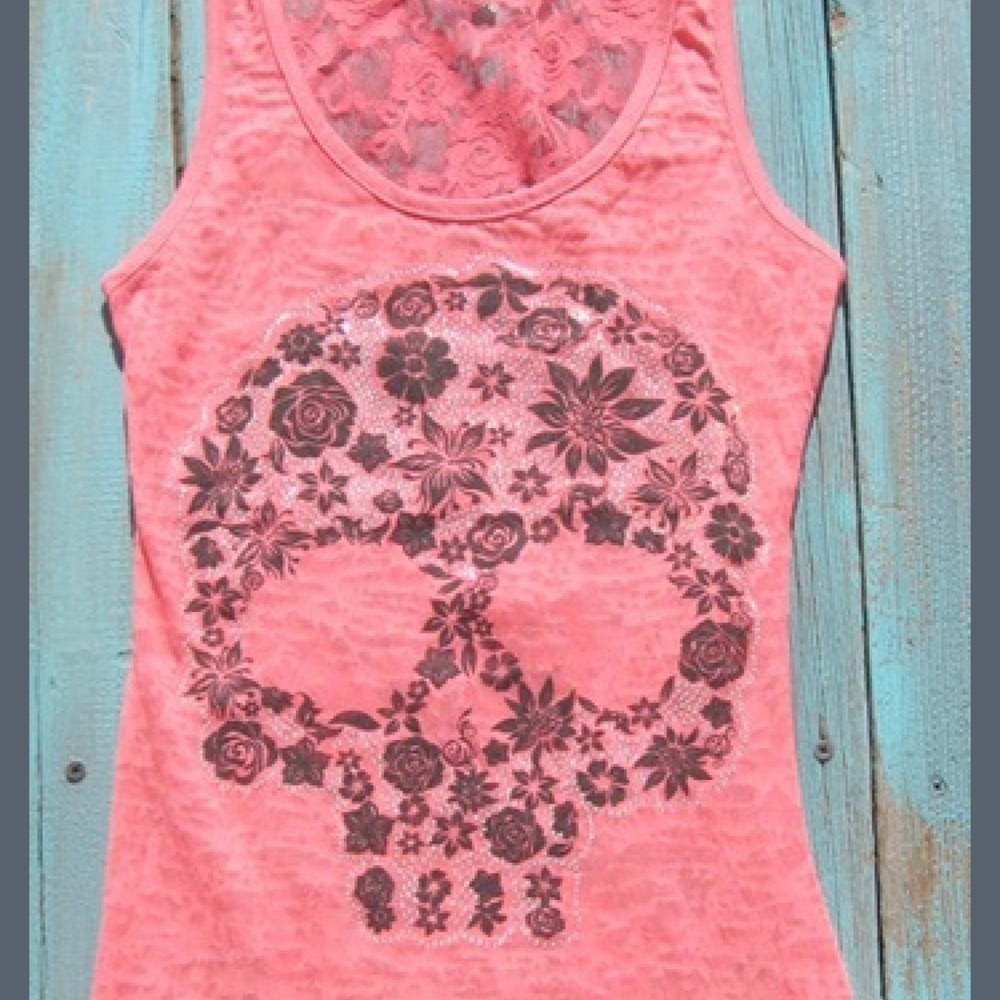 🎉7/12 HP🎉 Skull Tank Top