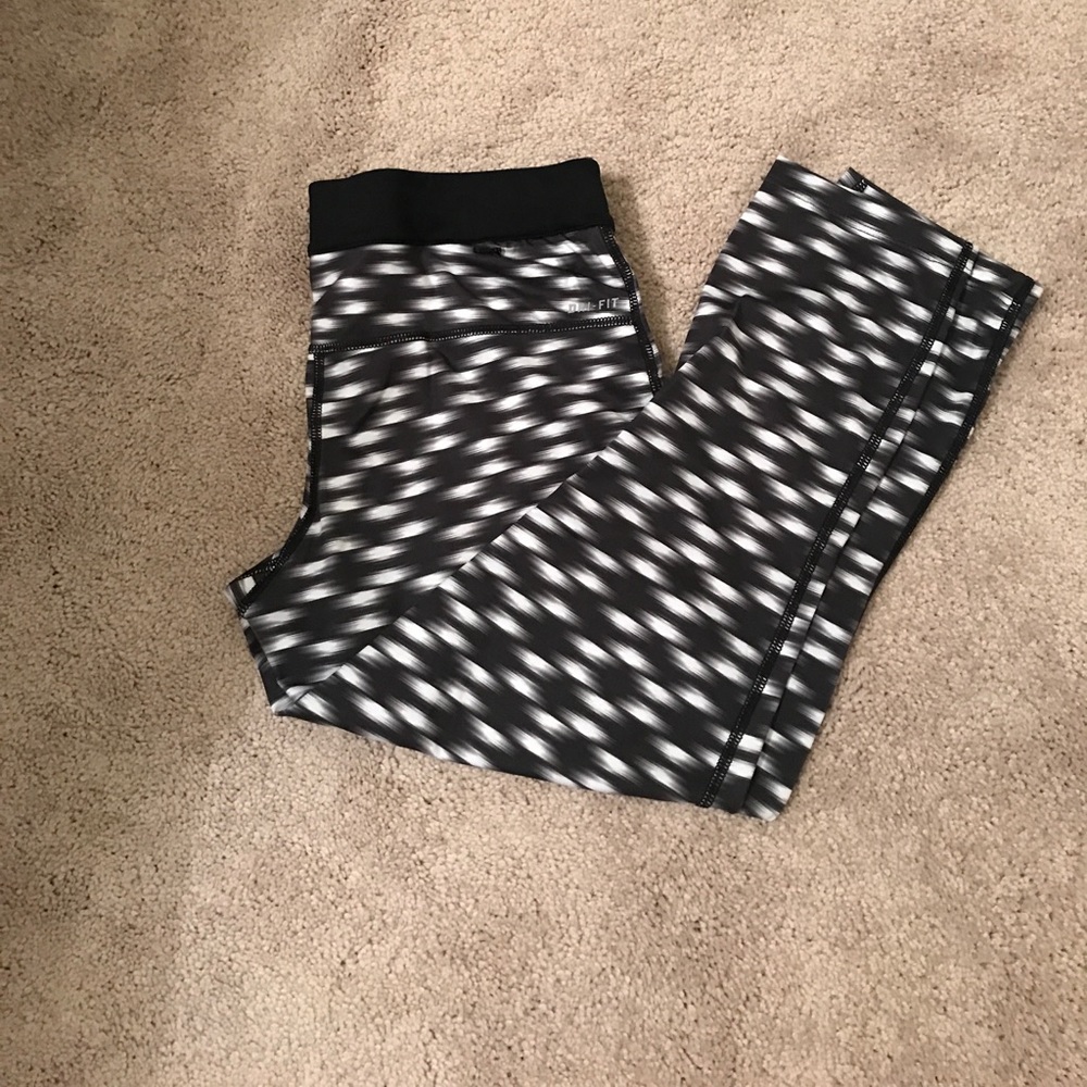 Nike Dri-fit Capri