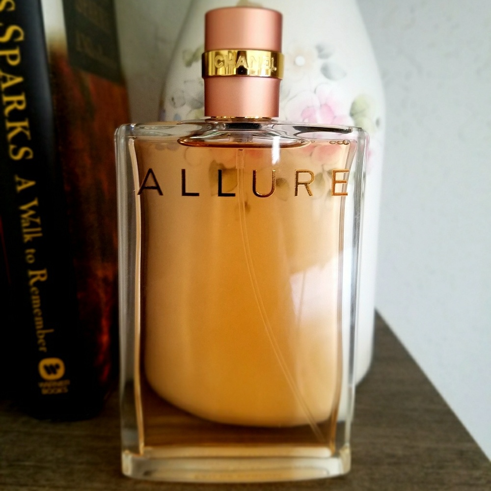 Chanel Allure EDP ( reserved)