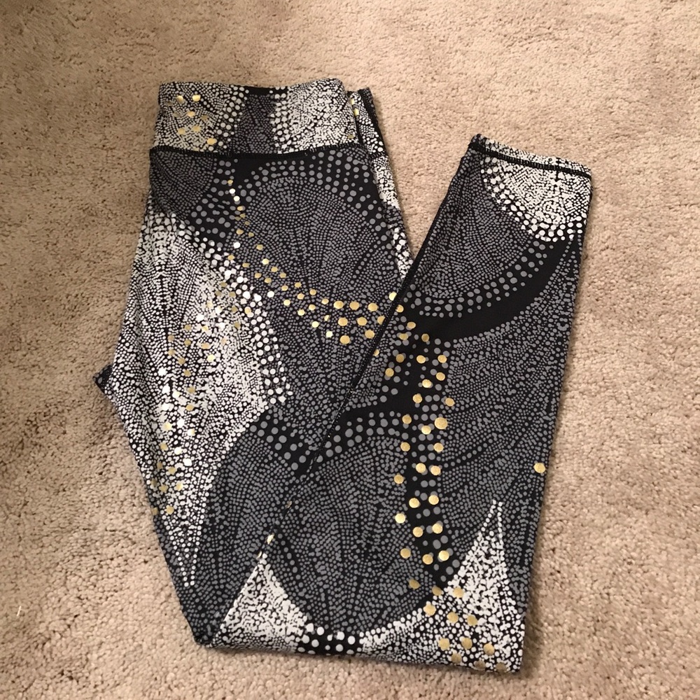 Fabletics ankle leggings