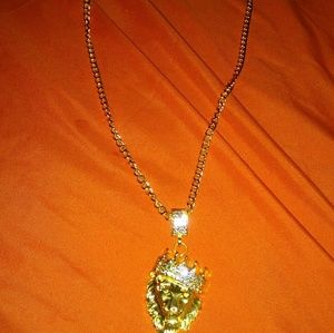 Meet your Posher, Victoria