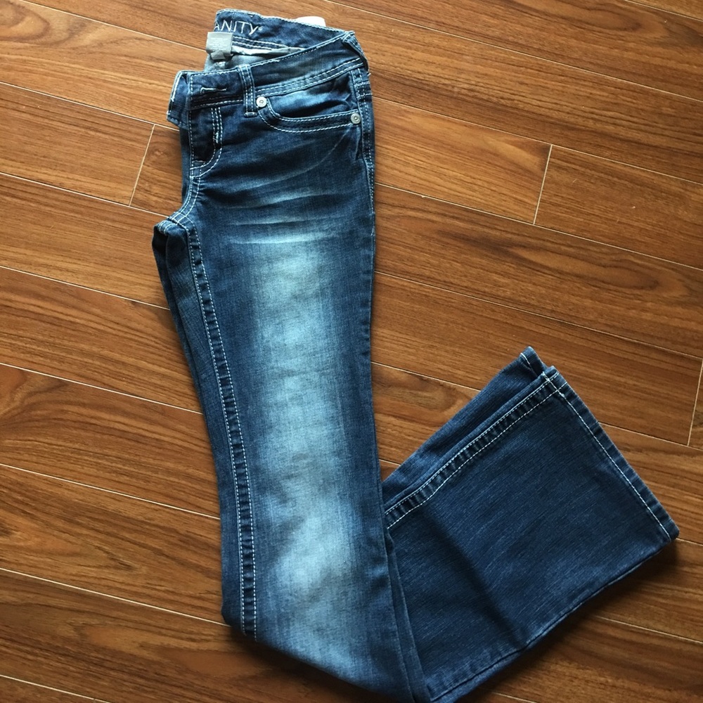 Vanity Bootcut Jeans