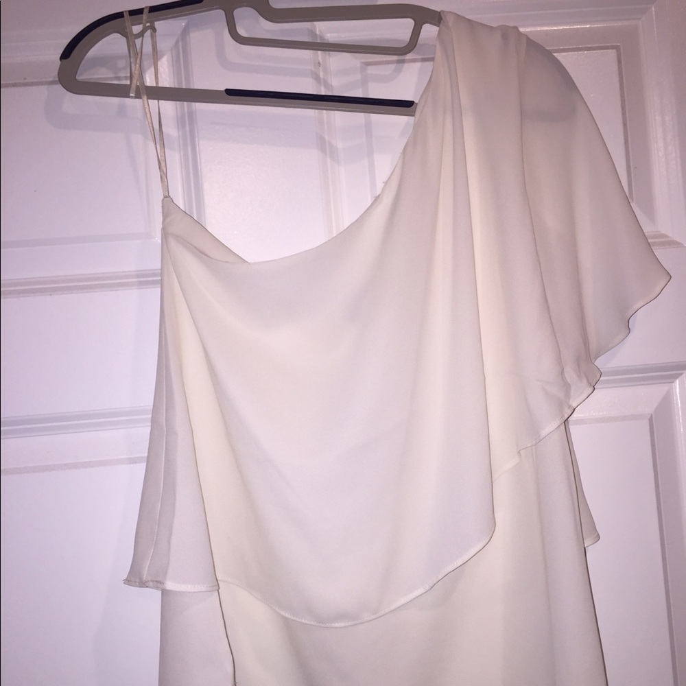 Express One Shoulder Ruffle Tank - Picture 2 of 3