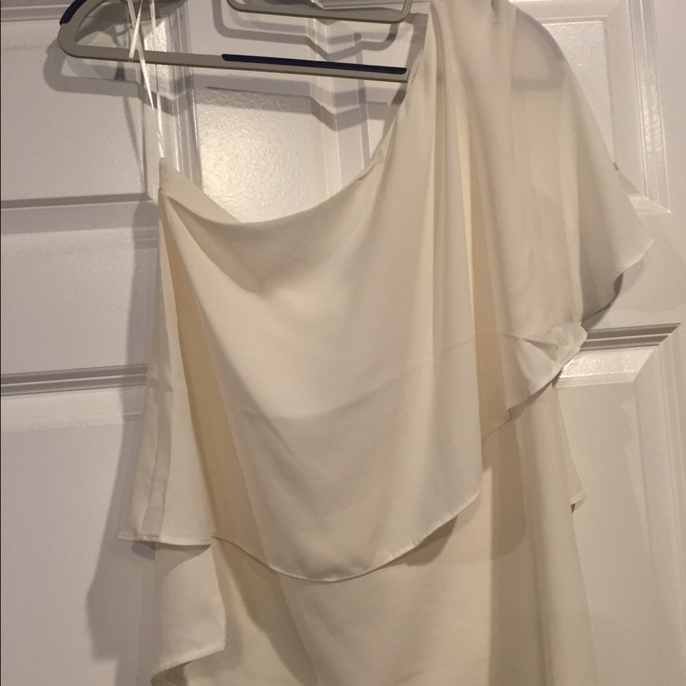 Express One Shoulder Ruffle Tank - Picture 3 of 3