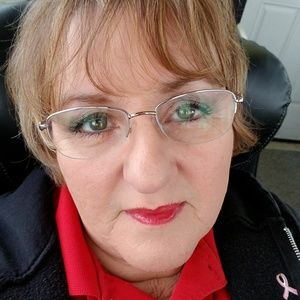 Meet your Posher, Jeanni