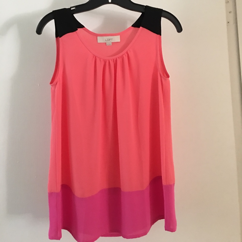 Loft Sleeveless color block blouse /top