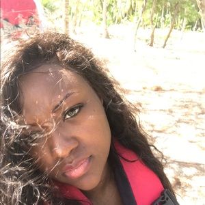 Meet your Posher, Joanne