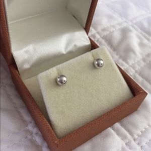 14K White Gold ball earrings