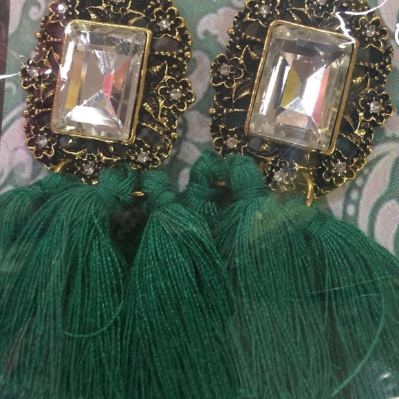 Earnings - Picture 2 of 2