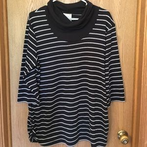 Women's plus sized top