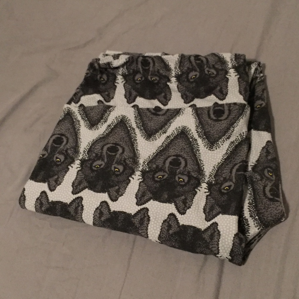 Lularoe TC wolves