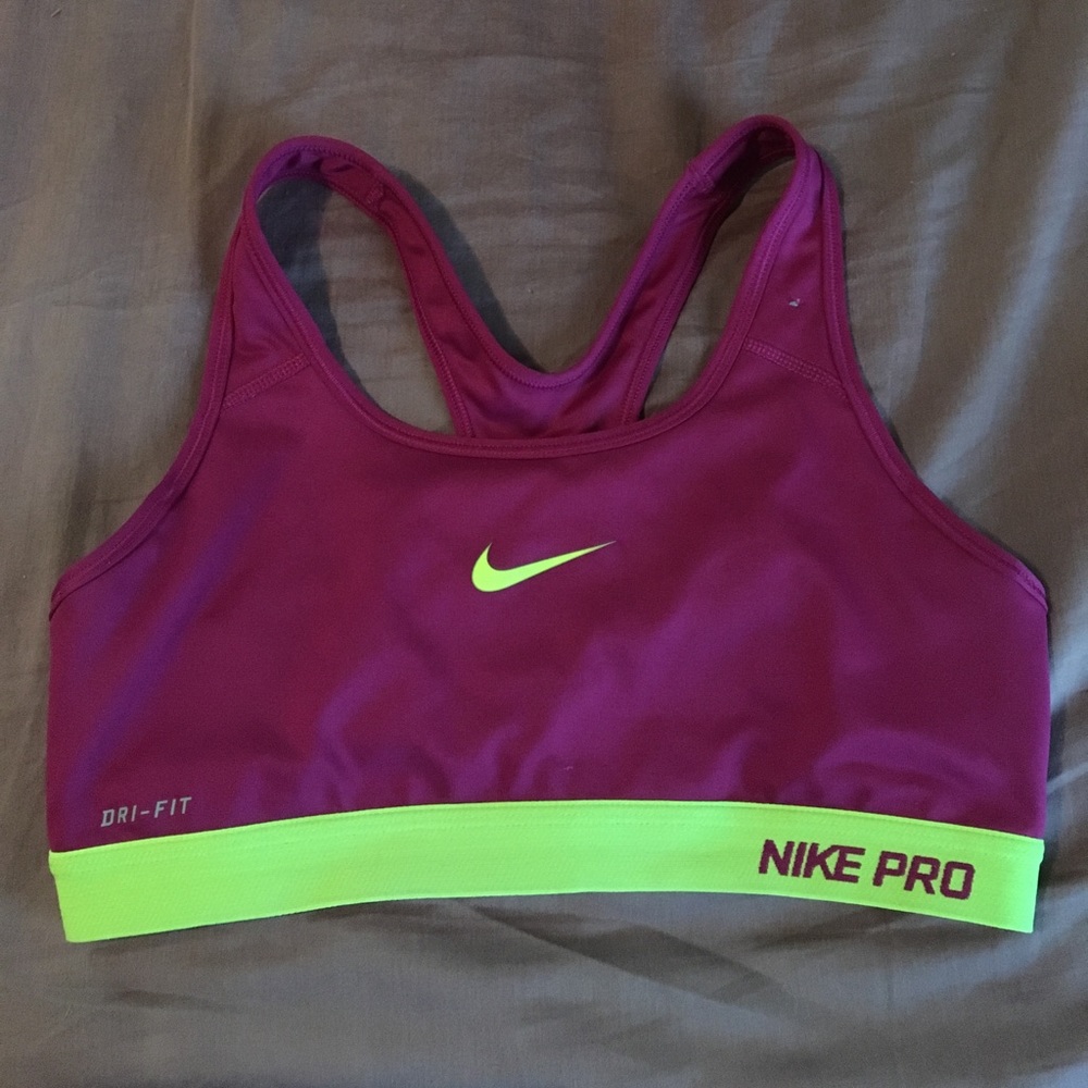 Nike Pro sports bra