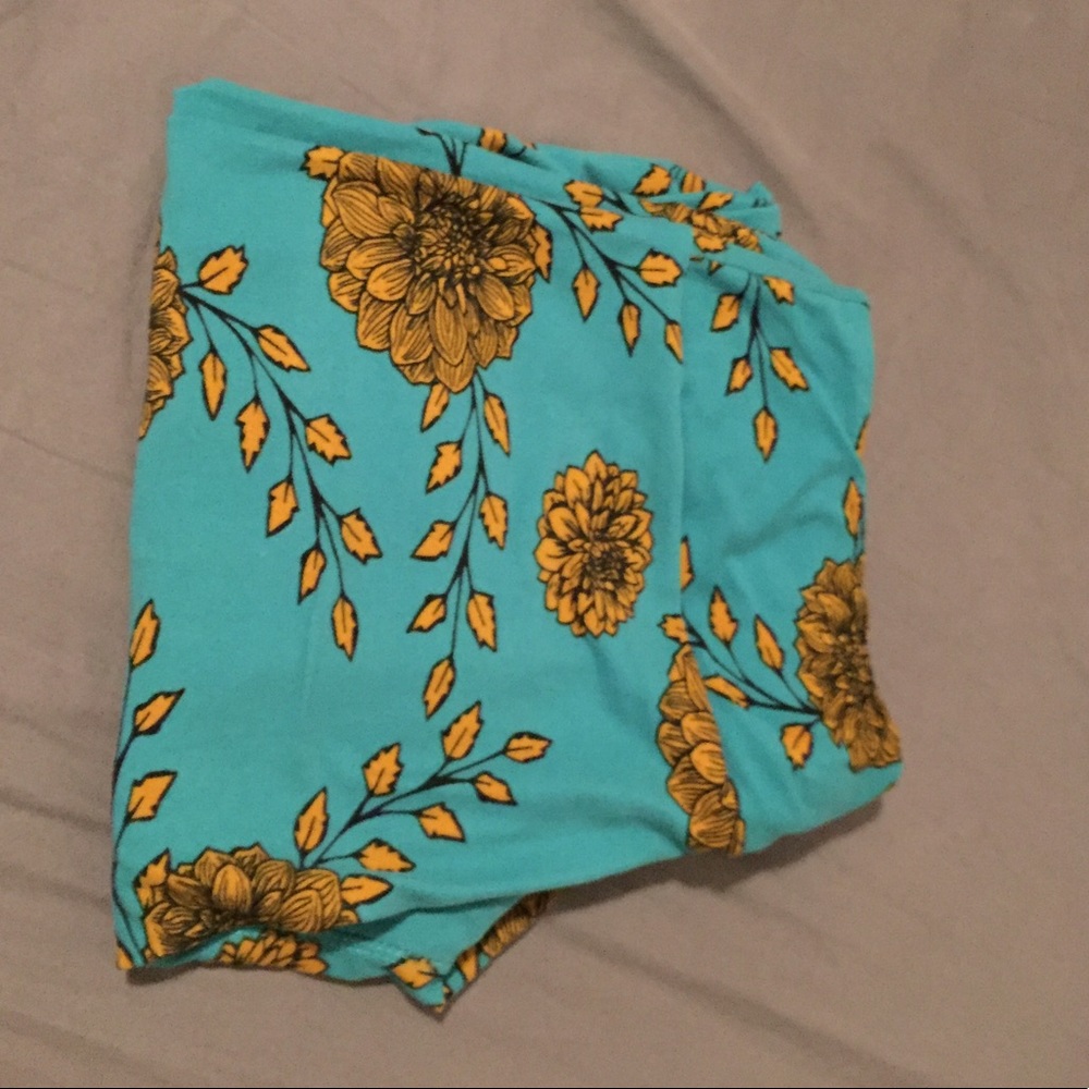 TC Lularoe Teal and Yellow
