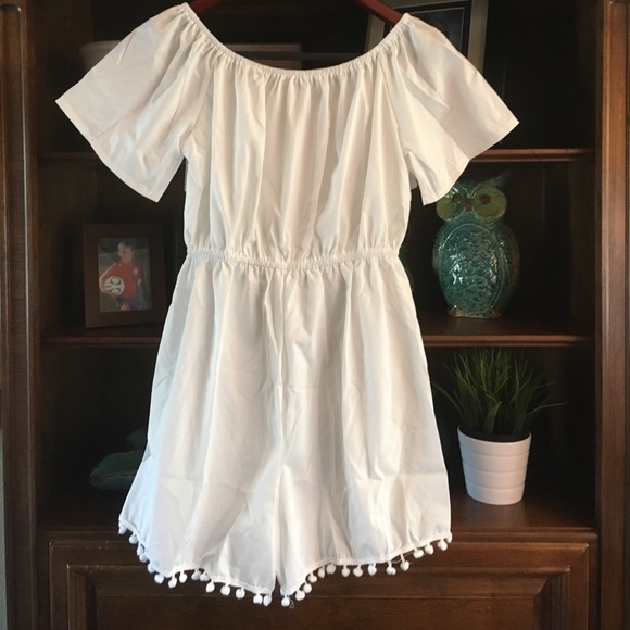 White Romper - Picture 4 of 4