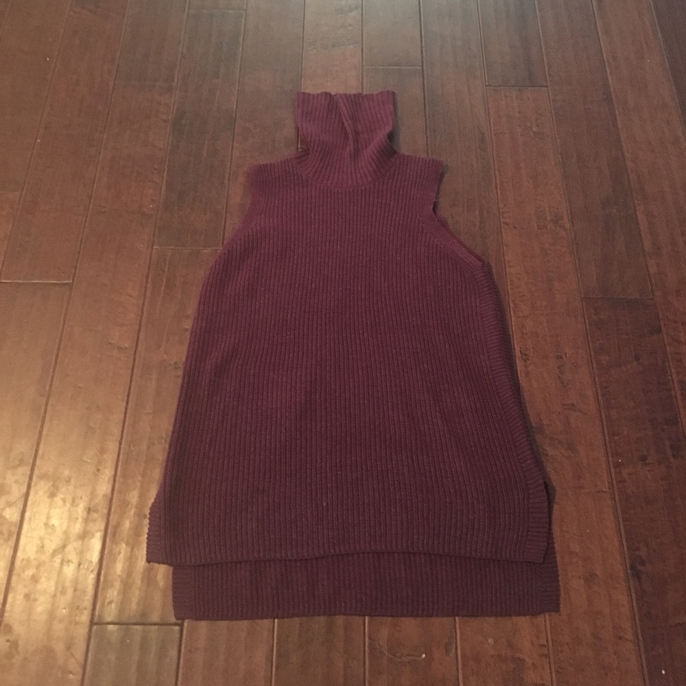 Merona **WORN ONCE** Turtleneck Tank