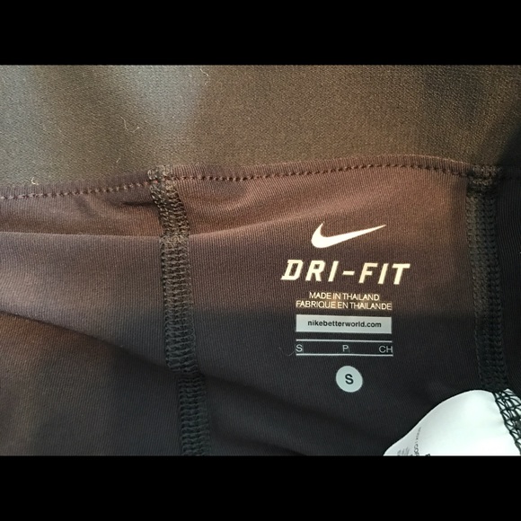Bundle of two Nike shorts! - Picture 3 of 8