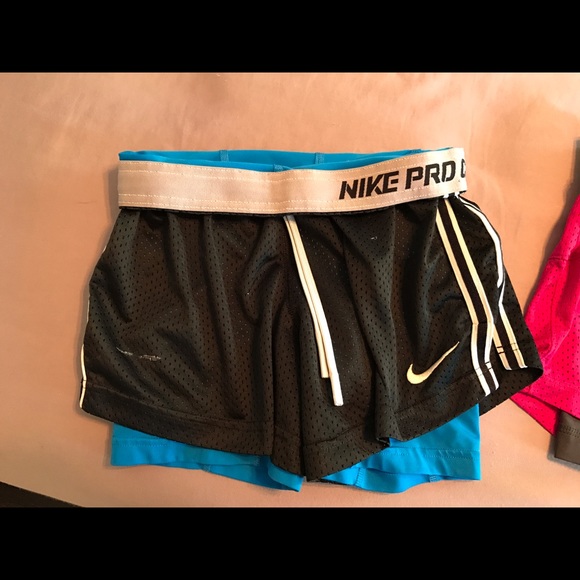 Bundle of two Nike shorts! - Picture 5 of 8