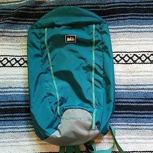REI Flash 18 Bag Pack